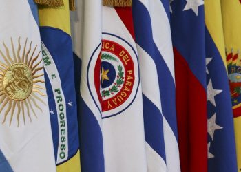 Ministro de Economía de Brasil compara Argentina con Venezuela por actitud en Mercosur