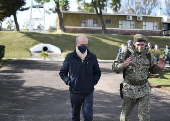 El ministro Javier García analiza la actual etapa de la pandemia en Uruguay 