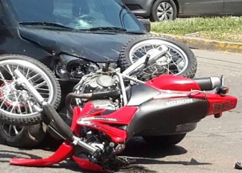 Siniestros de tránsito entre camioneta y moto
