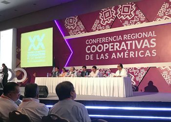 Conversatorio sobre las cooperativas de viviendas 
