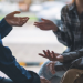 ¿Qué ocurre cuando no gesticulamos con las manos para explicar algo?