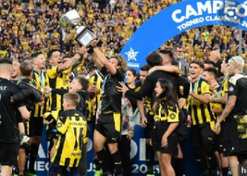 Peñarol se quedó con el Clausura y la tabla anual