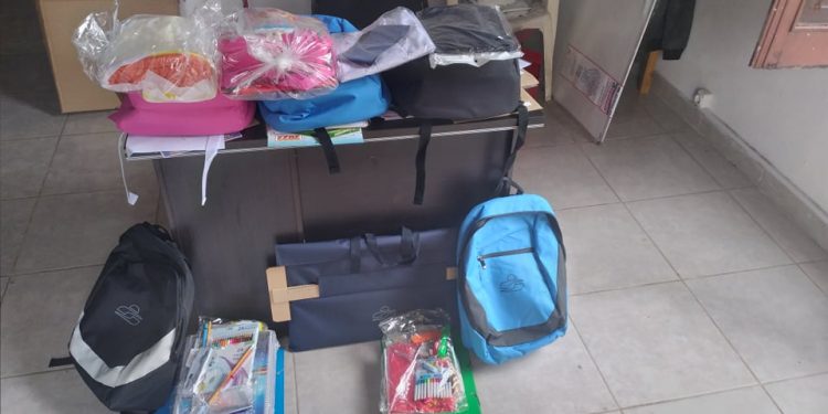 SUNCA entrega útiles escolares a hijos e hijas de trabajadores de la construcción
