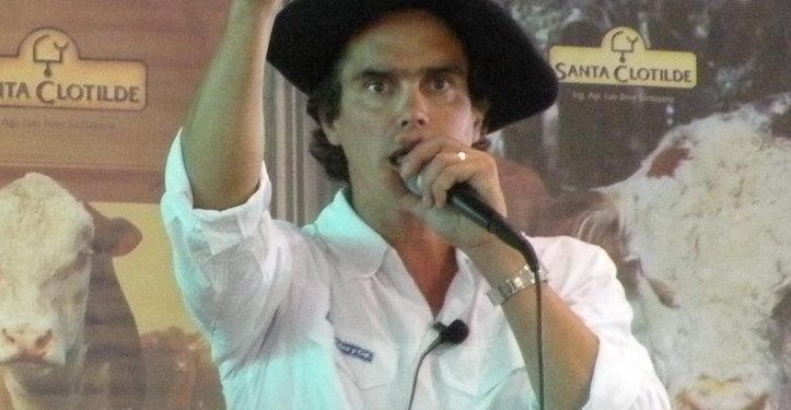 Martillero Alejando Núñez de José A. Valdez