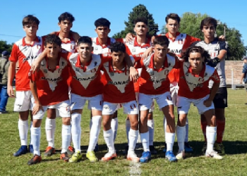 Buen inicio para los juveniles ganando 2 a 0