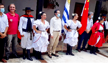 Embajador chino visitó Minas de Corrales y Tranqueras