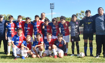 Estudiantes culminó segundo en su zona en la Copa de Clubes