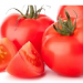Usos cosméticos sorprendentes que puedes darle al tomate