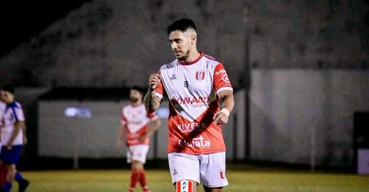 Tacuarembó y Rivera juegan la primera final