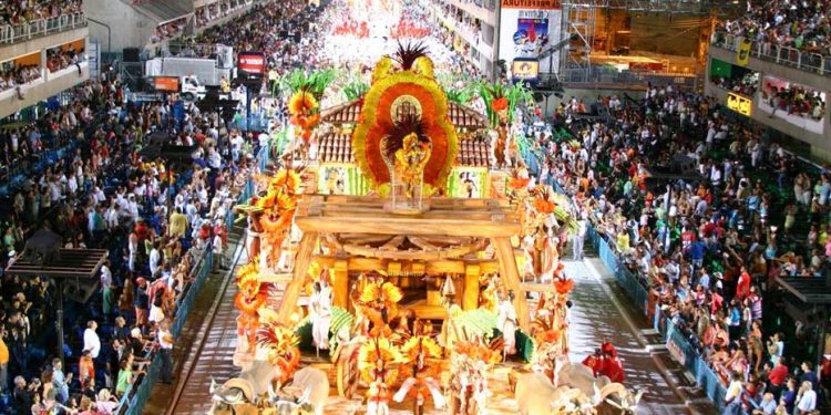 Río de Janeiro se prepara para su carnaval más esperado
