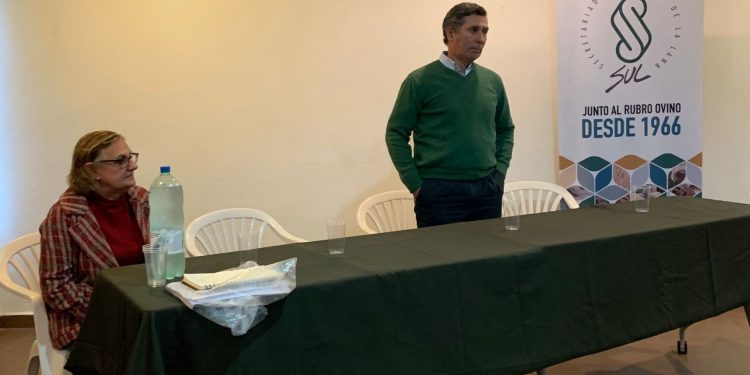 Se efectuó la Jornada “Valoricemos la Fibra Lana” en local de la ART.