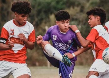 Formativas: Perdieron todas las categorías ante el violeta