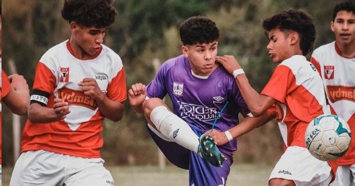 Formativas: Perdieron todas las categorías ante el violeta