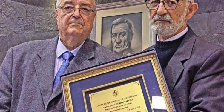 La Junta homenajeó al artista plástico Carlos Sabaño