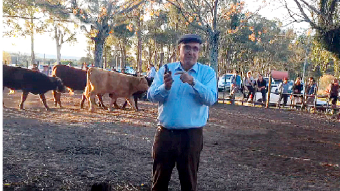 Exitosa feria de Escritorio Manuel Ramos en Batoví.