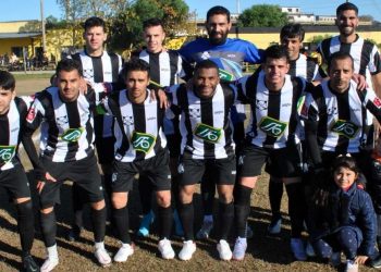 Wanderers sumó su primer punto