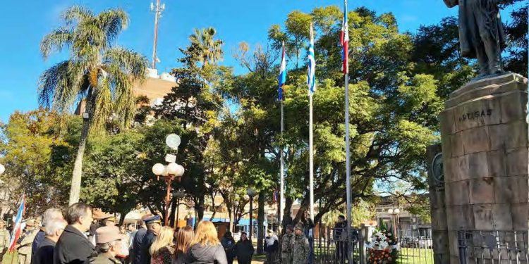 Este 19 de junio se conmemoró el  258° aniversario del Natalicio del Gral. José G. Artigas