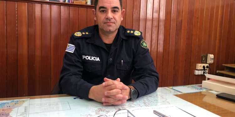 Jefatura de Policía educa sobre temas de seguridad