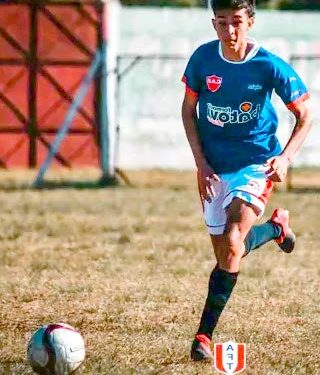 Comenzó a entrenar la selección sub 15