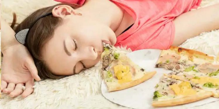 Los mejores consejos para superar el cansancio después de comer