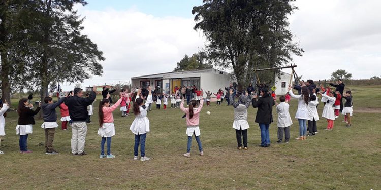 Siete escuelas rurales compartieron proyectos y confraternizaron