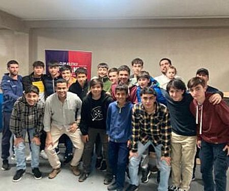 Comenzó un ciclo de charlas con adolescentes sobre prevención de adicciones y suicidio