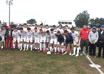 Selección sub 15 visita a José Pedro Varela