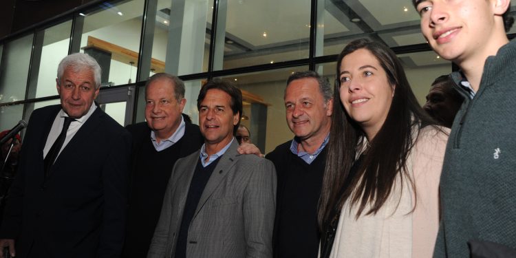 Los Ezquerra se suman a las filas de Álvaro Delgado