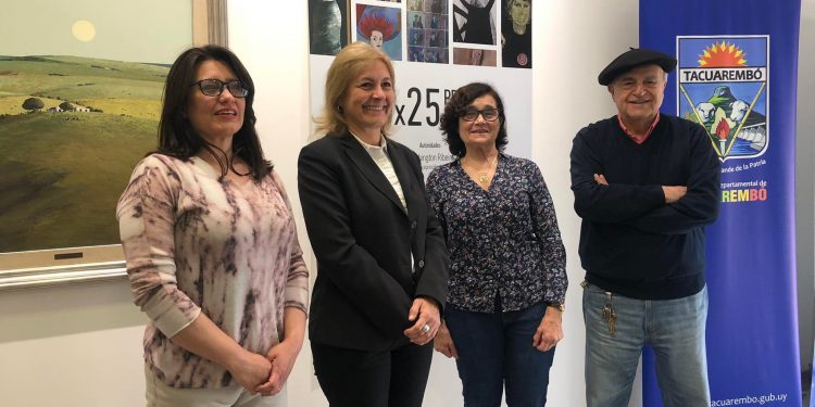 En el MUART se encuentra la Muestra itinerante “Premios Figari 25 x 25” llegó a Tacuarembó