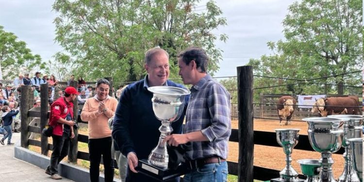Ezquerra abrió la 74ª edición Expo Tacuarembó y aseguró que es un orgullo para el departamento