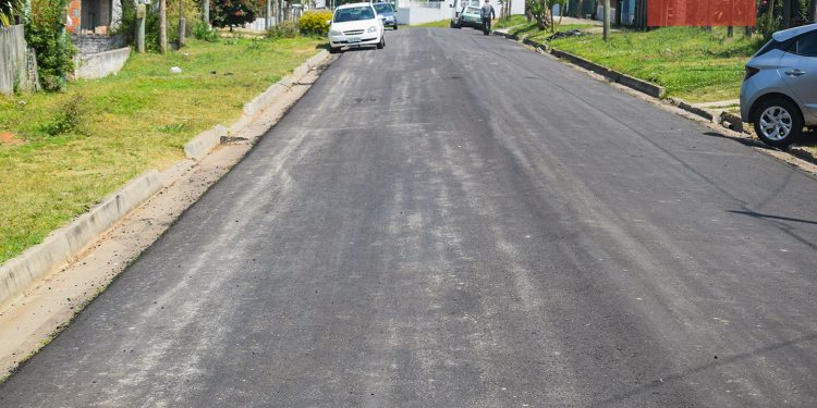 Entrega de la primera etapa de obras en barrio Bisio