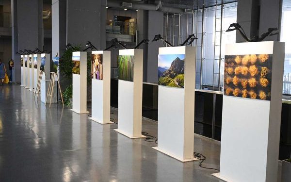 Exposición fotográfica «Armenia: Milenaria y joven»