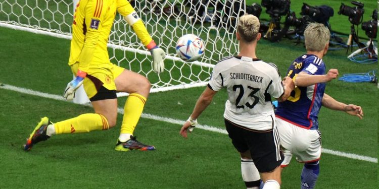 Otro candidato que patina en el debut