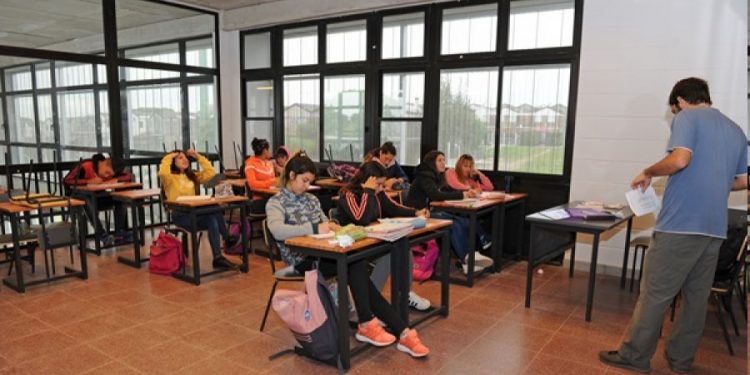 Secundaria y UTU no tendrán repetición en diciembre de 2022