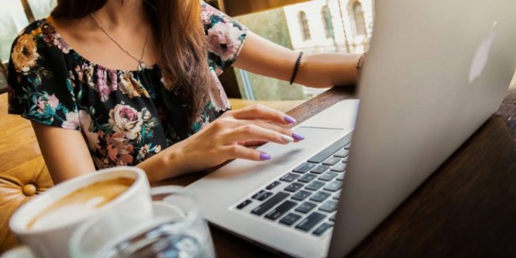 Alta demanda laboral en informática: hay unos 3.000 puestos vacantes