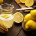 ¿Qué beneficios tiene el agua de limón sin azúcar?