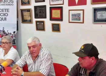 La directiva trabaja en posibles incorporaciones