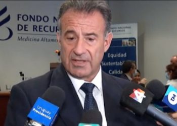 Daniel Salinas dijo que «estamos ante una nueva ola» de covid-19