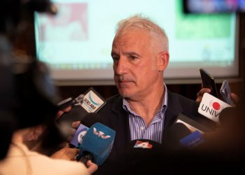 ¿Por qué el MSP brindará dosis de refuerzo contra Covid-19 y no se adapta a la nueva variante?