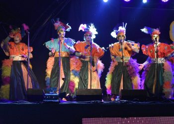El Carnaval llega a los barrios