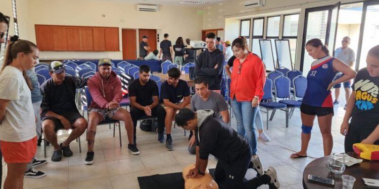 Personal de la Intendencia de Tacuarembó se capacitó en RCP
