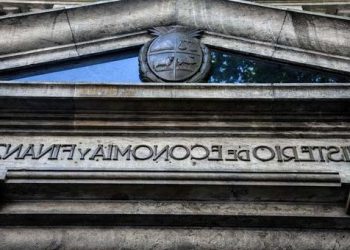 El déficit fiscal terminó 2022 en 3,4% del PIB