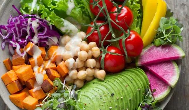 Consejos para regresar a la comida saludable