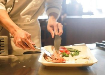 Tips para disminuir el sabor a ajo de la comida fácilmente