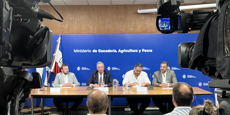 El MGAP lanzó plan para apoyar a microproductores