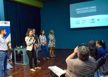 Talleres para convertir los residuos orgánicos en compost