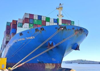 Exportaciones de bienes cayeron 23% en abril; soja y carne restaron fuerte