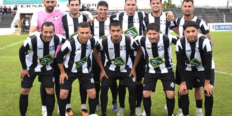 Copa de Clubes B: Lavalleja y Estudiantes juegan en Rivera