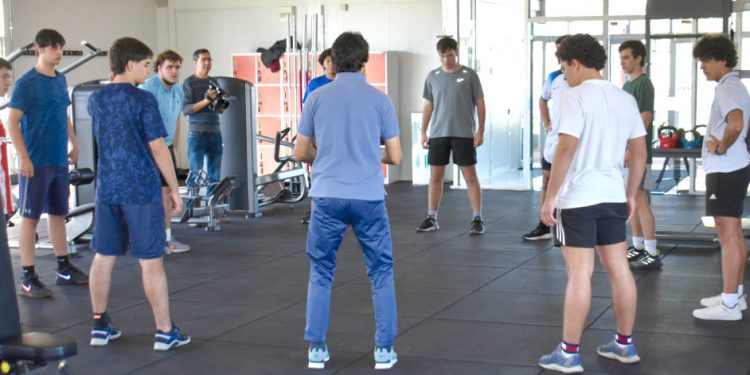 Profesionales ya están evaluando a deportistas riverenses convocados